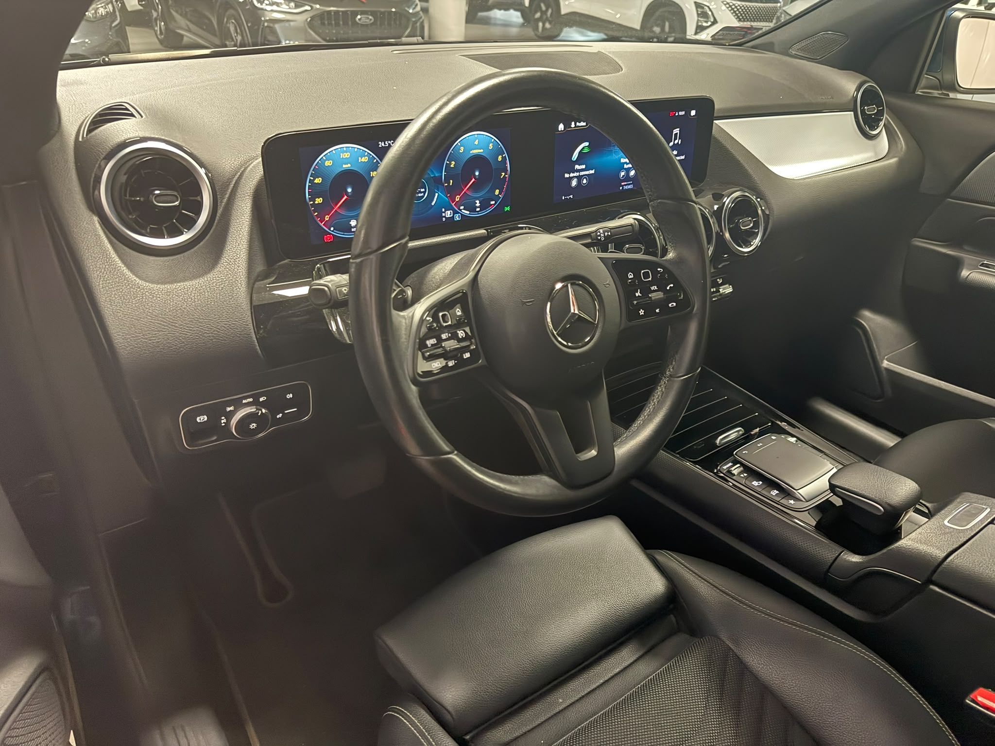 Mercedes-Benz GLA 200 5D 2022 - zdjęcie 11