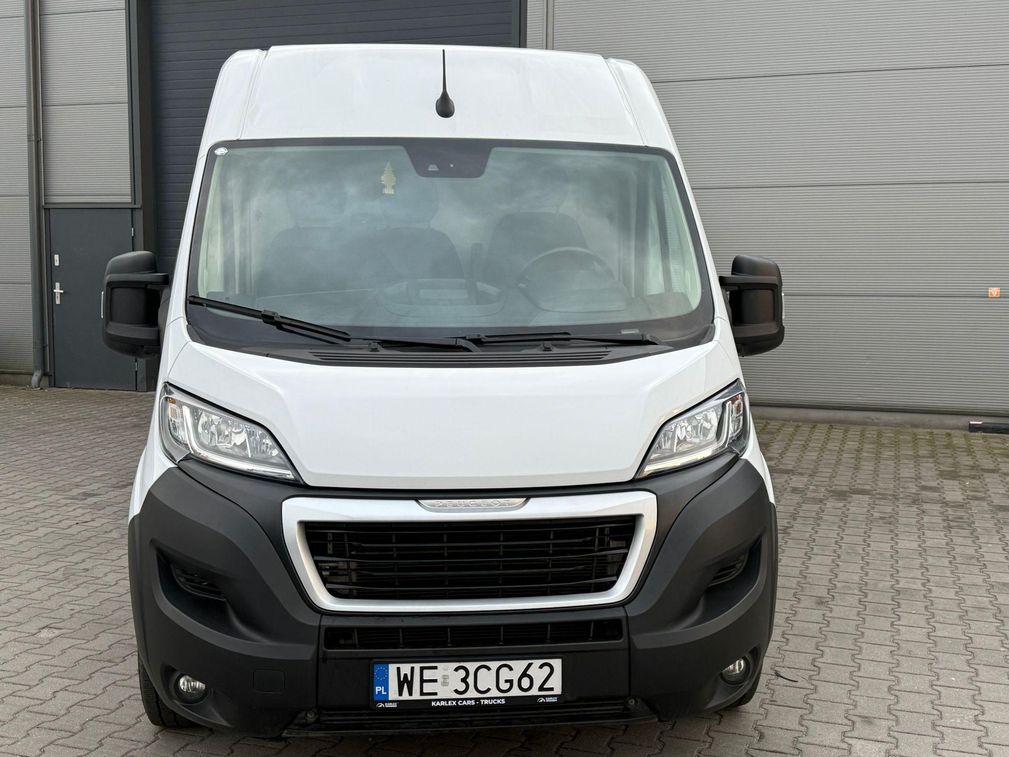 Peugeot Boxer 2023 - zdjęcie 11