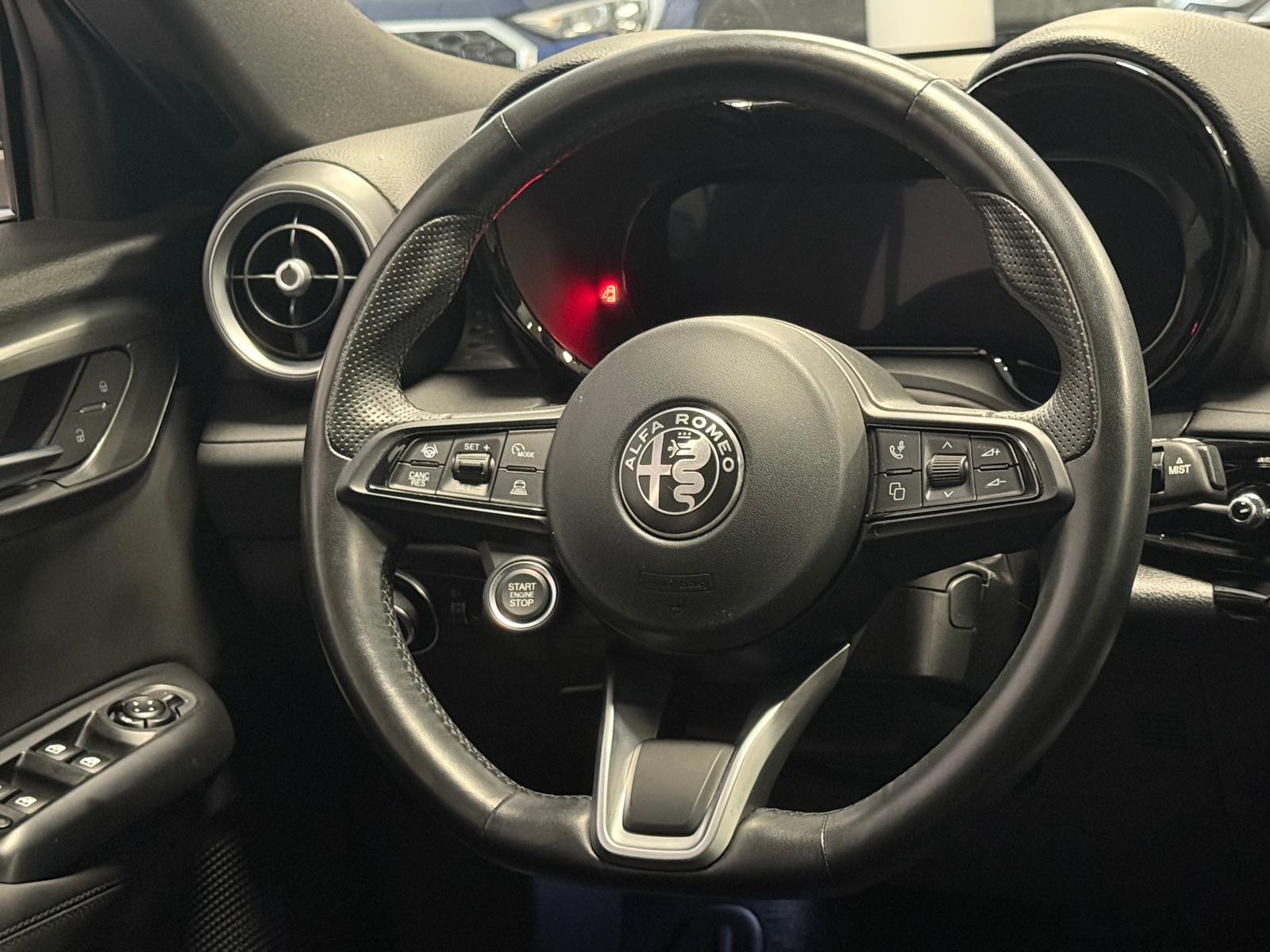 Alfa Romeo Tonale 2022 - zdjęcie 18