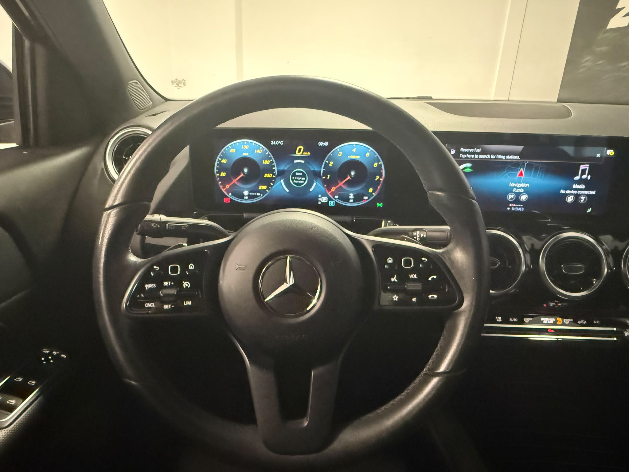 Mercedes-Benz GLA 200 5D 2022 - zdjęcie 18