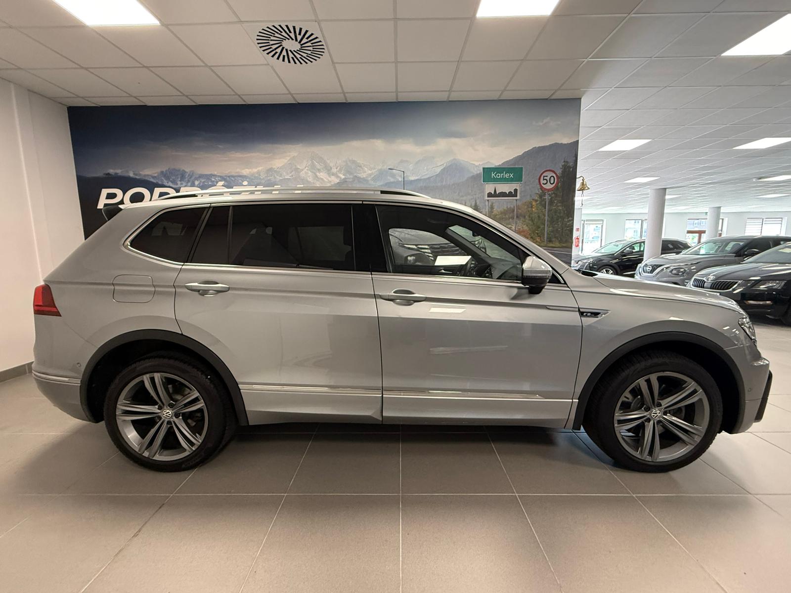 Volkswagen Tiguan 2021 - zdjęcie 8