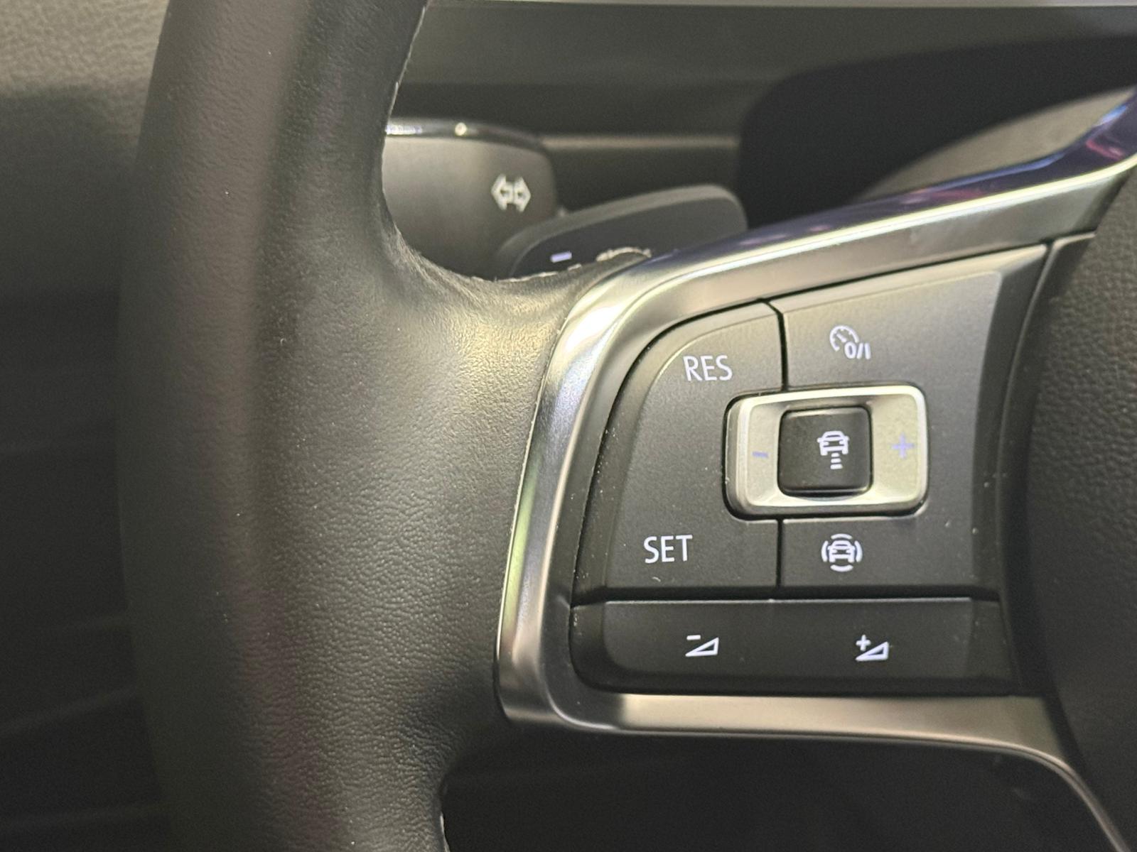 Volkswagen Tiguan 2021 - zdjęcie 25