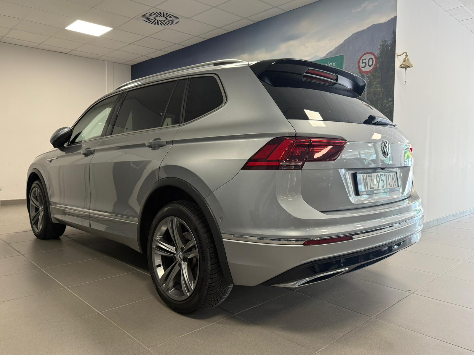 Volkswagen Tiguan 2021 - zdjęcie 4
