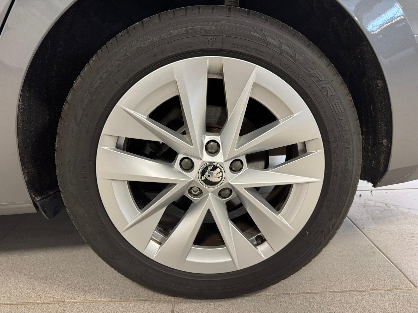 Škoda Octavia 2023 - zdjęcie 22