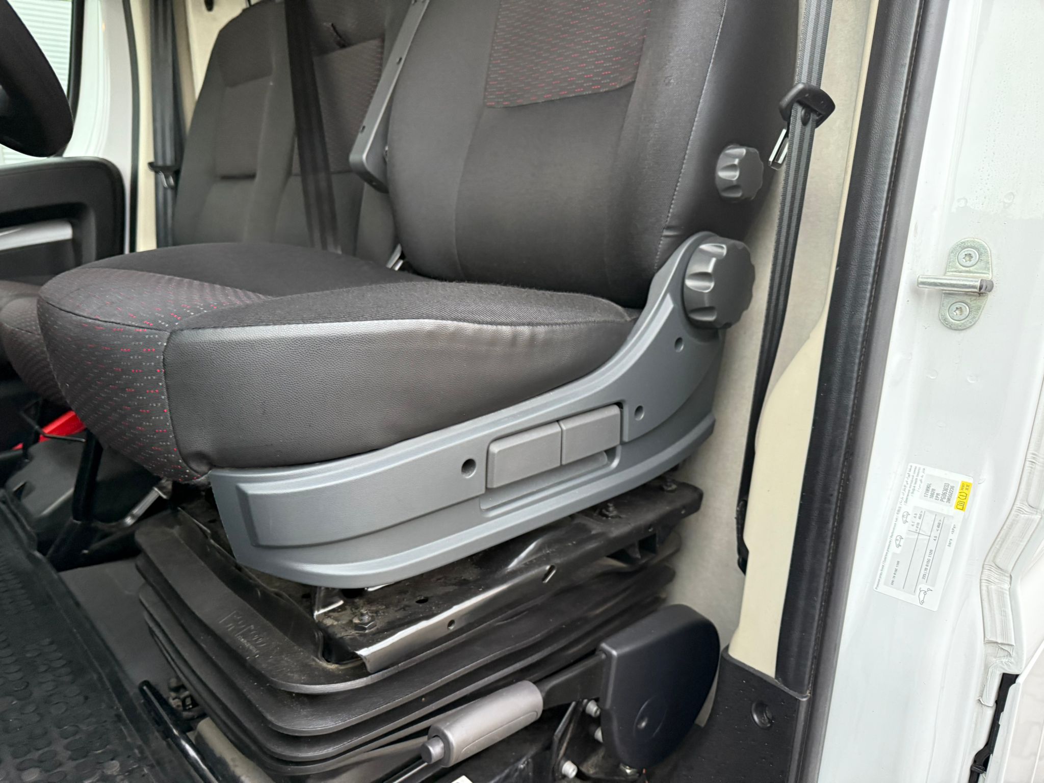 Peugeot Boxer 2023 - zdjęcie 26