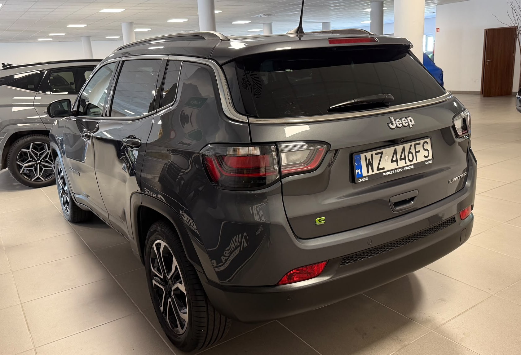 Jeep Compass 2022 - zdjęcie 3
