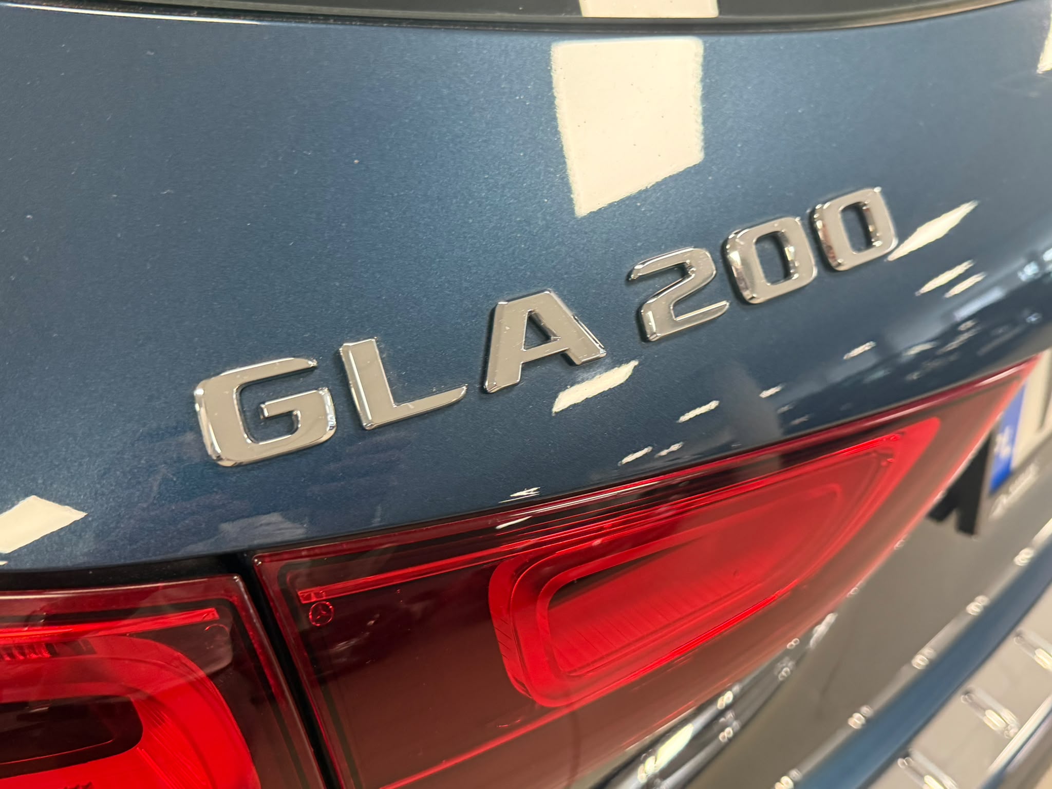 Mercedes-Benz GLA 200 5D 2022 - zdjęcie 8
