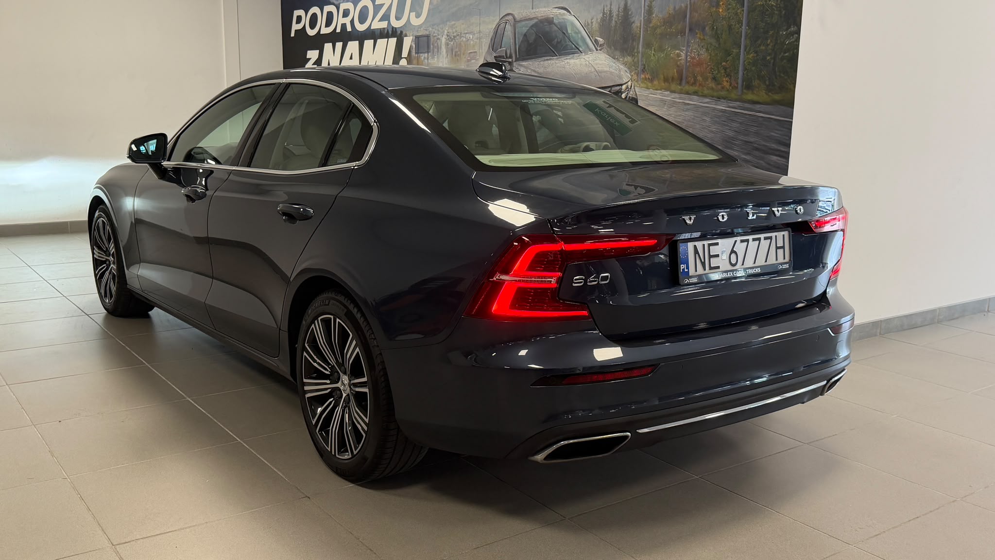 Volvo S60 2021 - zdjęcie 6