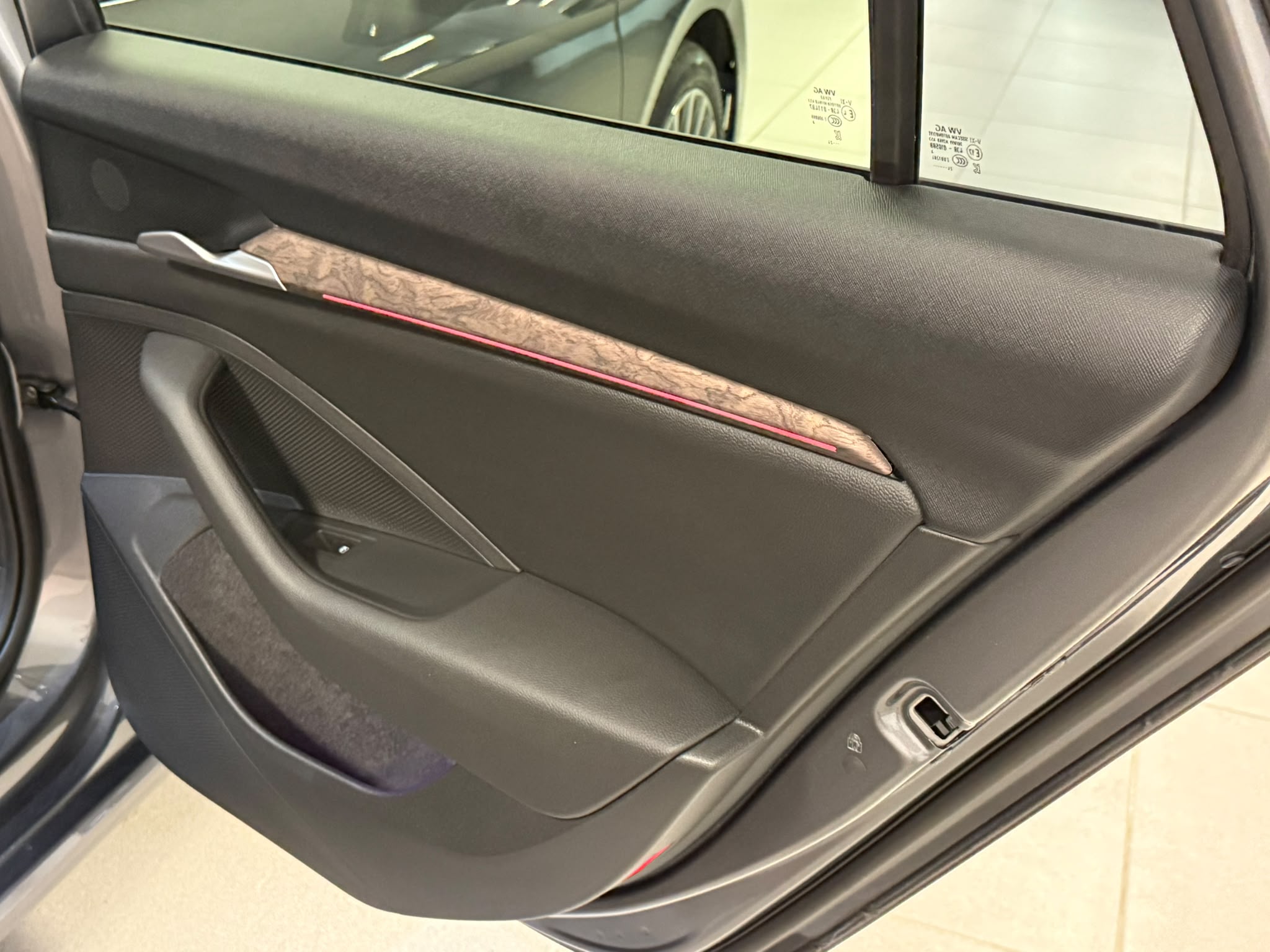 Škoda SUPERB 2024 - zdjęcie 18