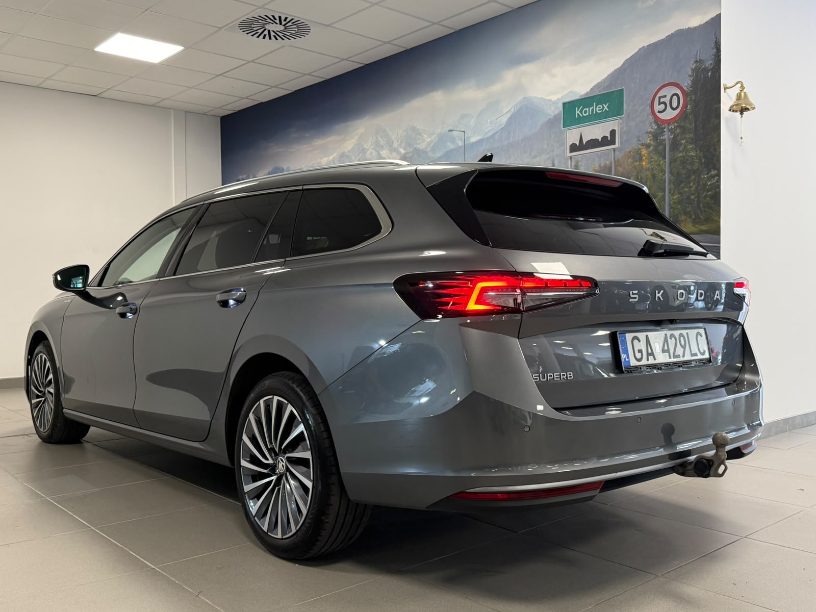 Škoda SUPERB 2024 - zdjęcie 6