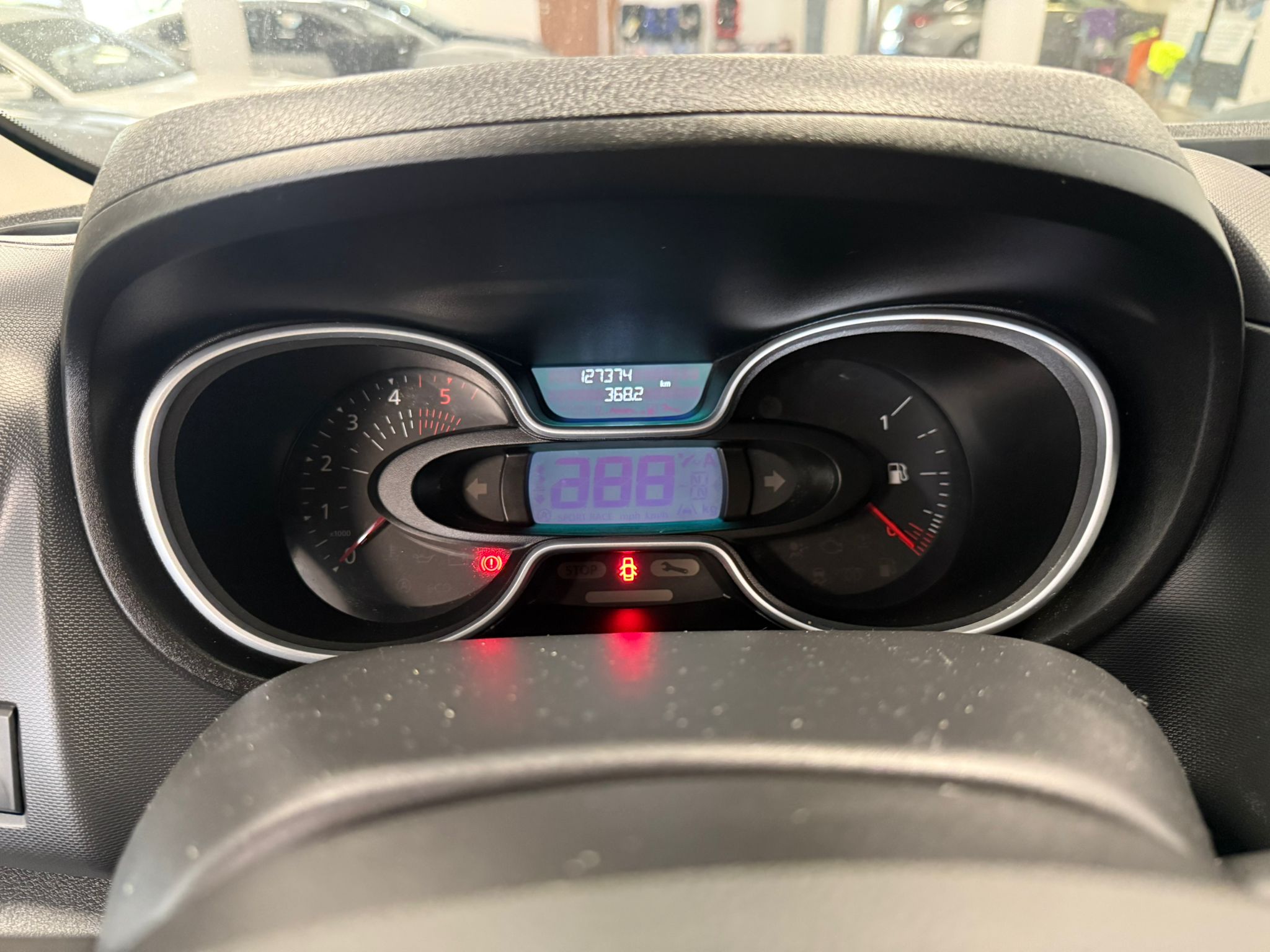 Renault Trafic 2020 - zdjęcie 18