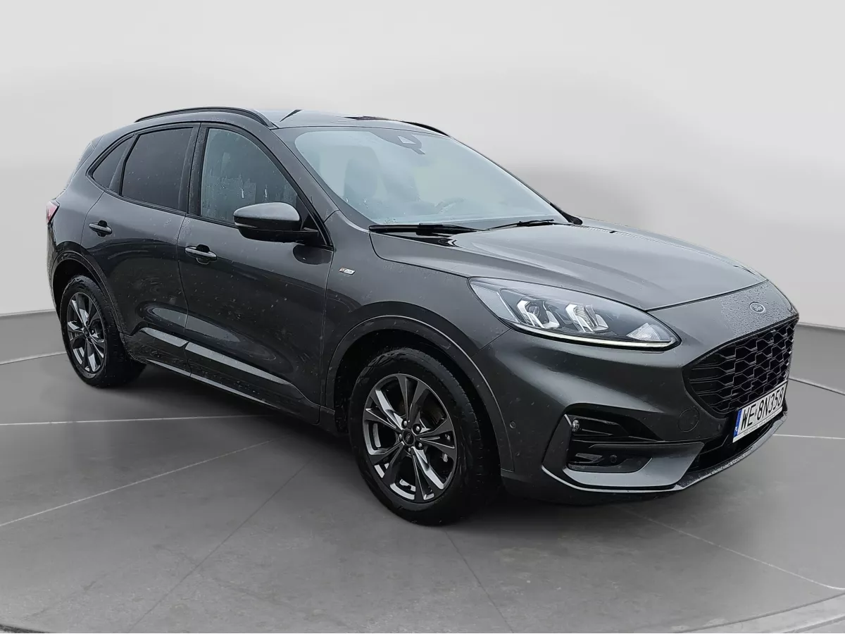 Ford Kuga 2022 · Karlex Rumia