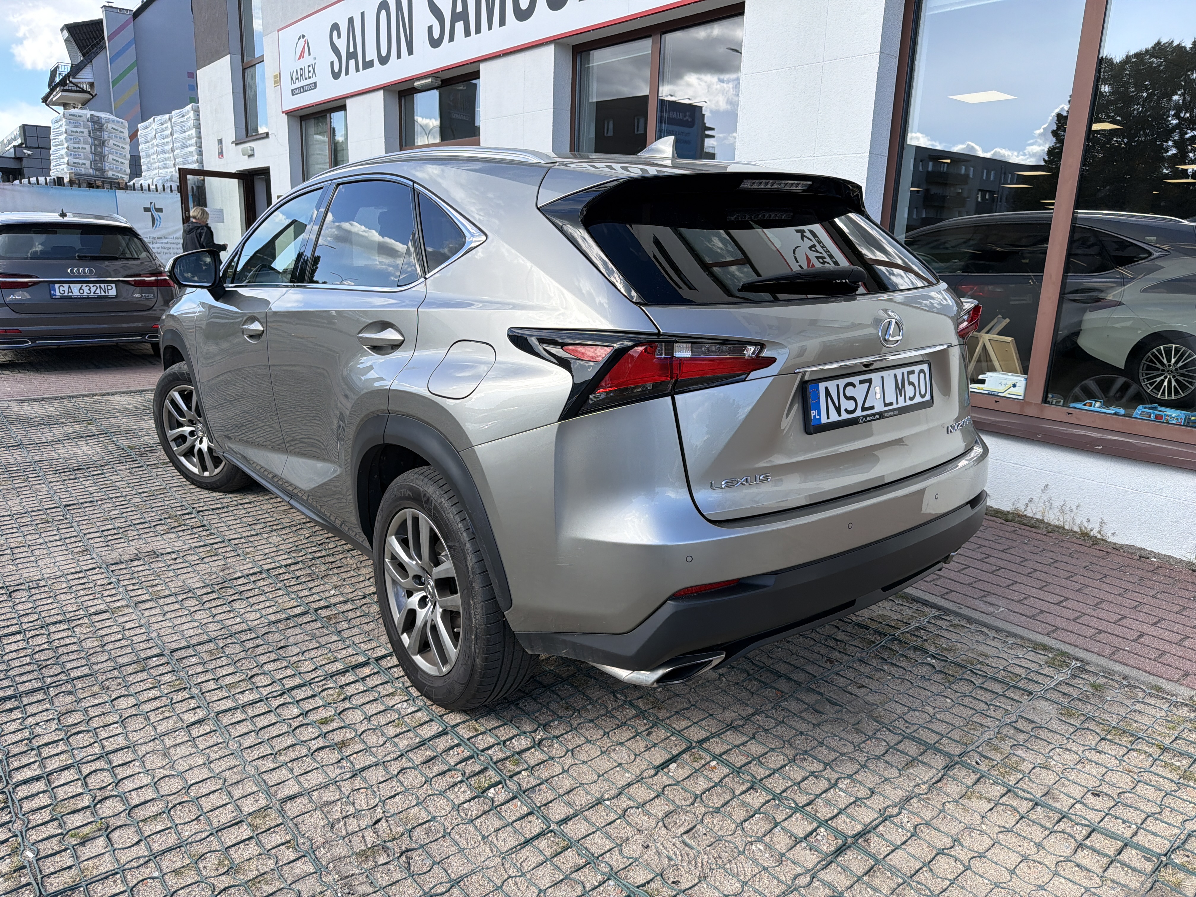 Lexus NX 200 T 2015 - zdjęcie 3