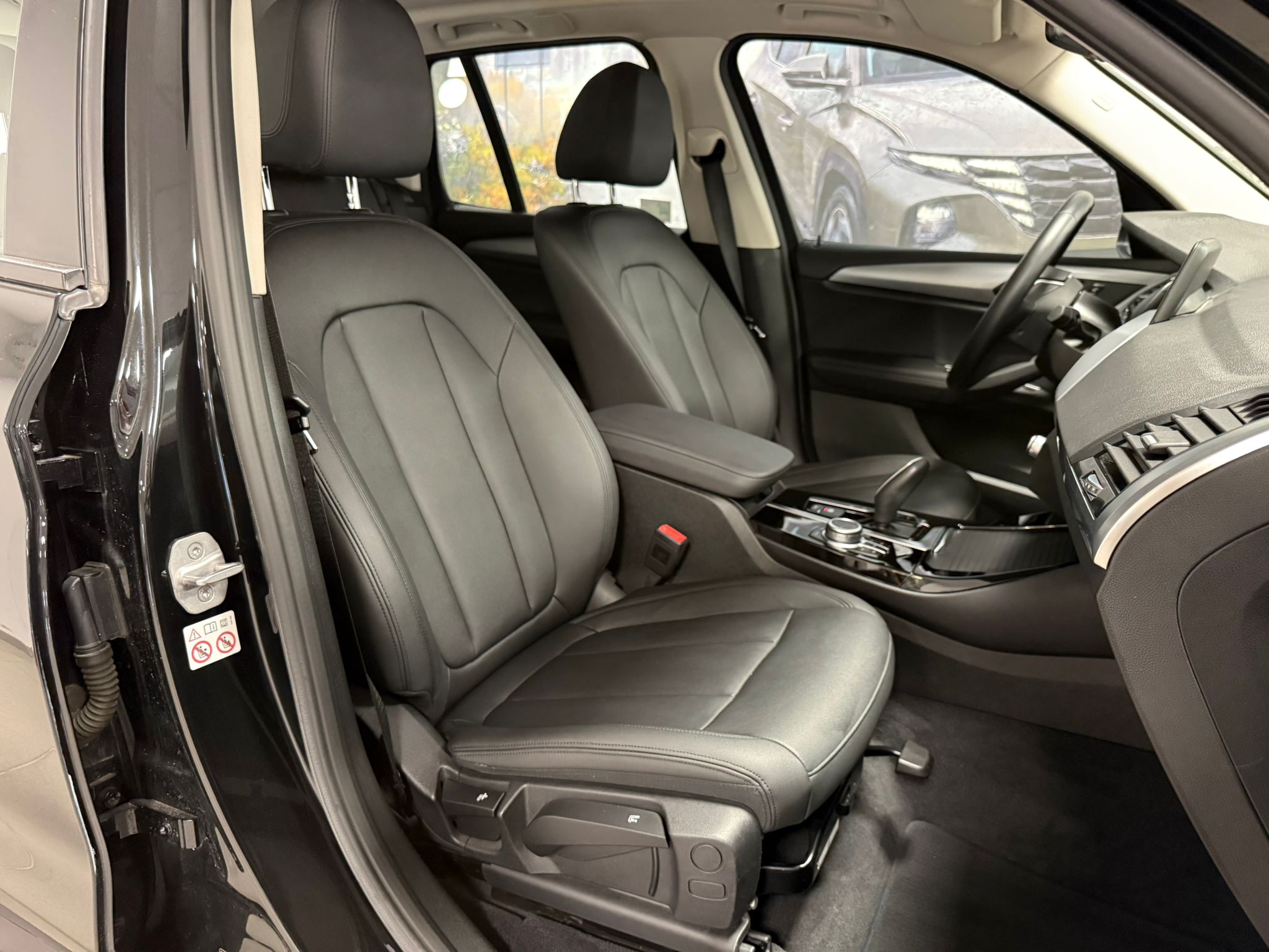 BMW X3 2021 - zdjęcie 16