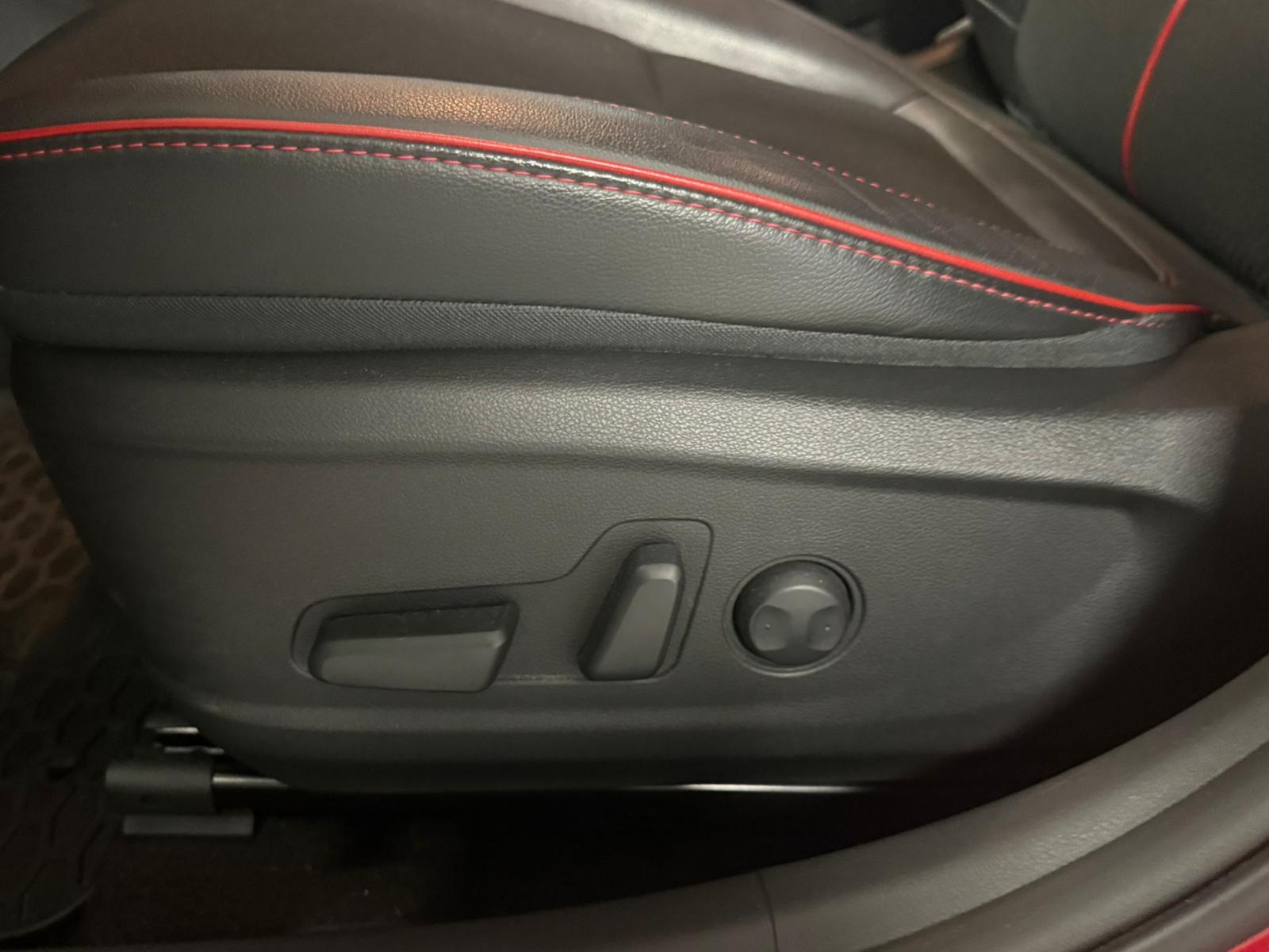 Hyundai KONA 2020 - zdjęcie 17