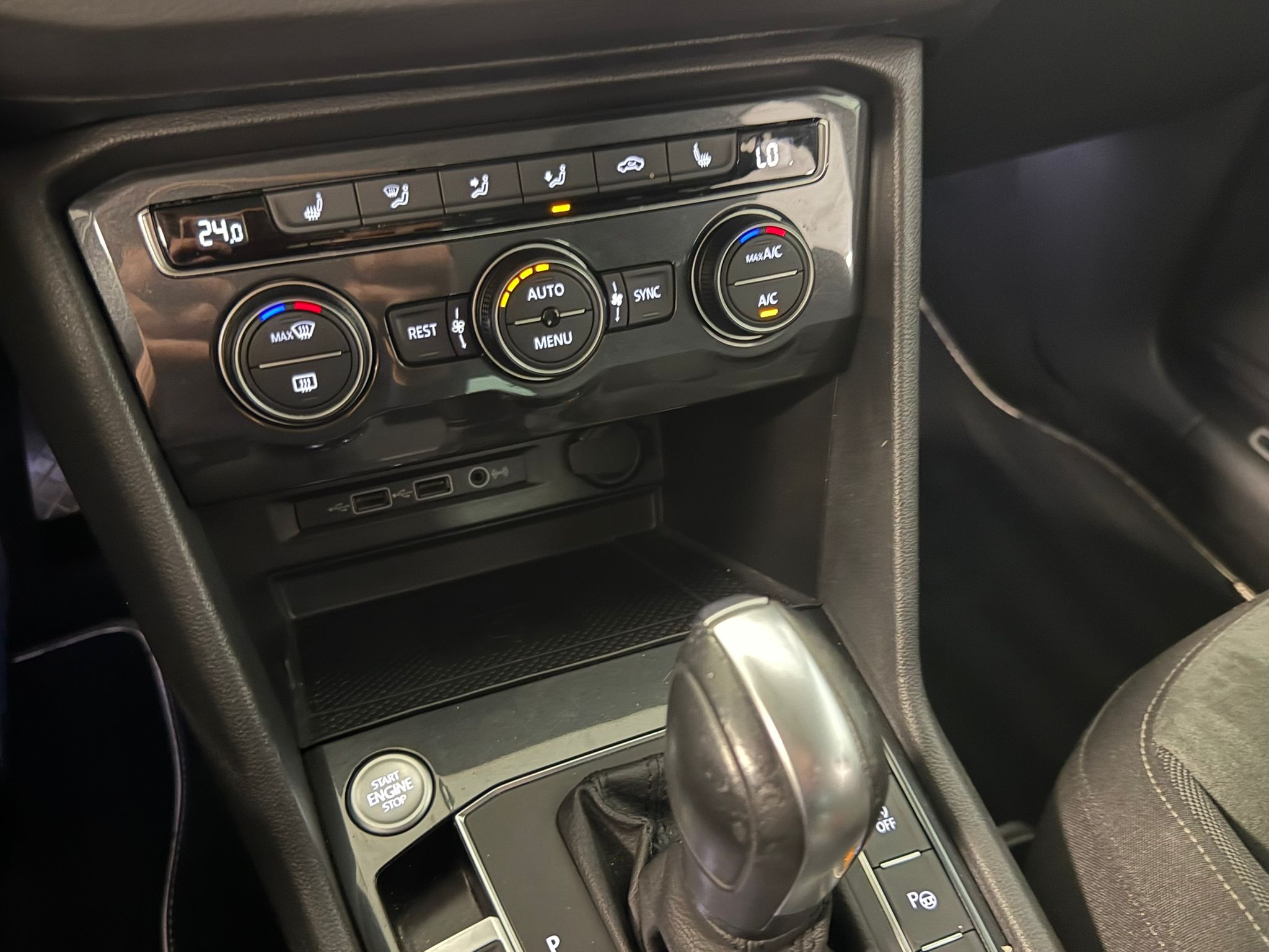Volkswagen Tiguan 2020 - zdjęcie 29