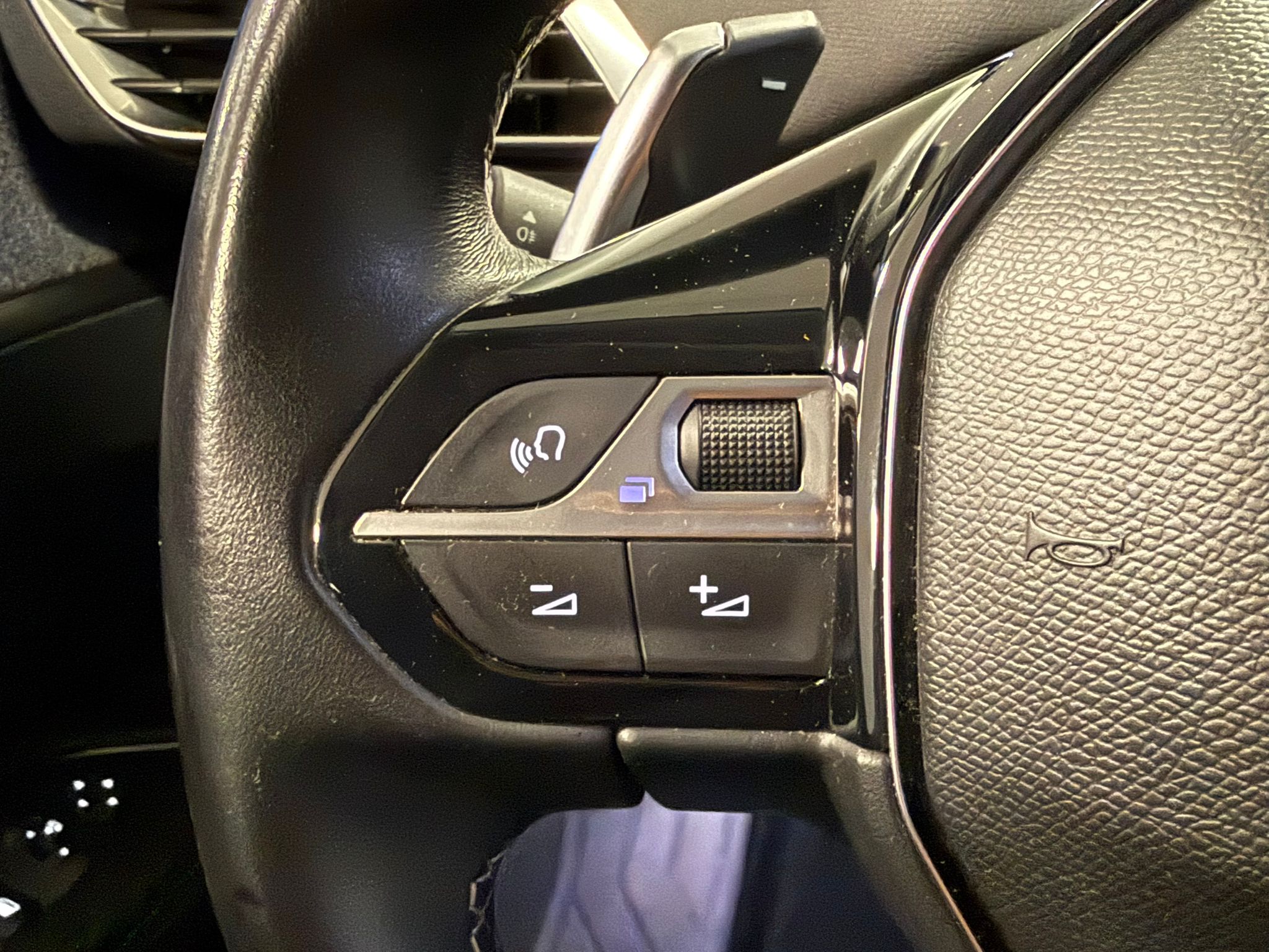 Peugeot 3008 2022 - zdjęcie 10