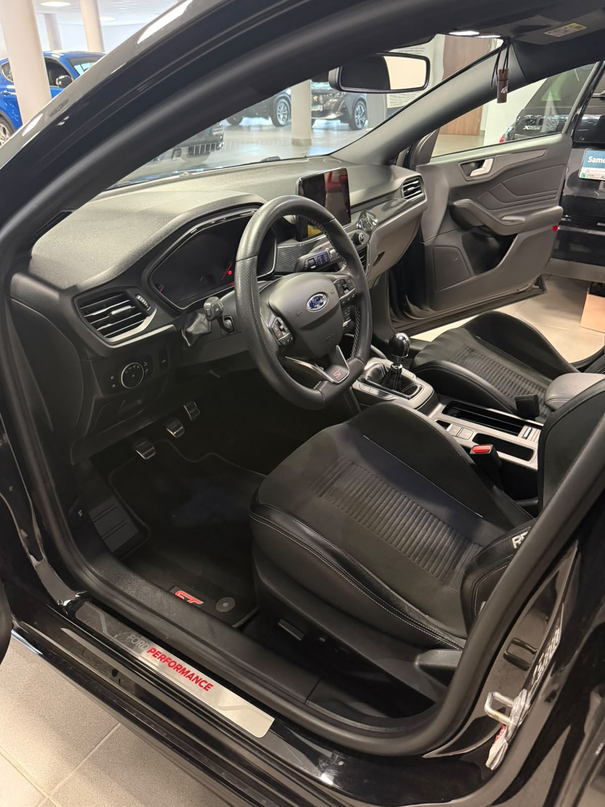 Ford FOCUS 2020 - zdjęcie 14