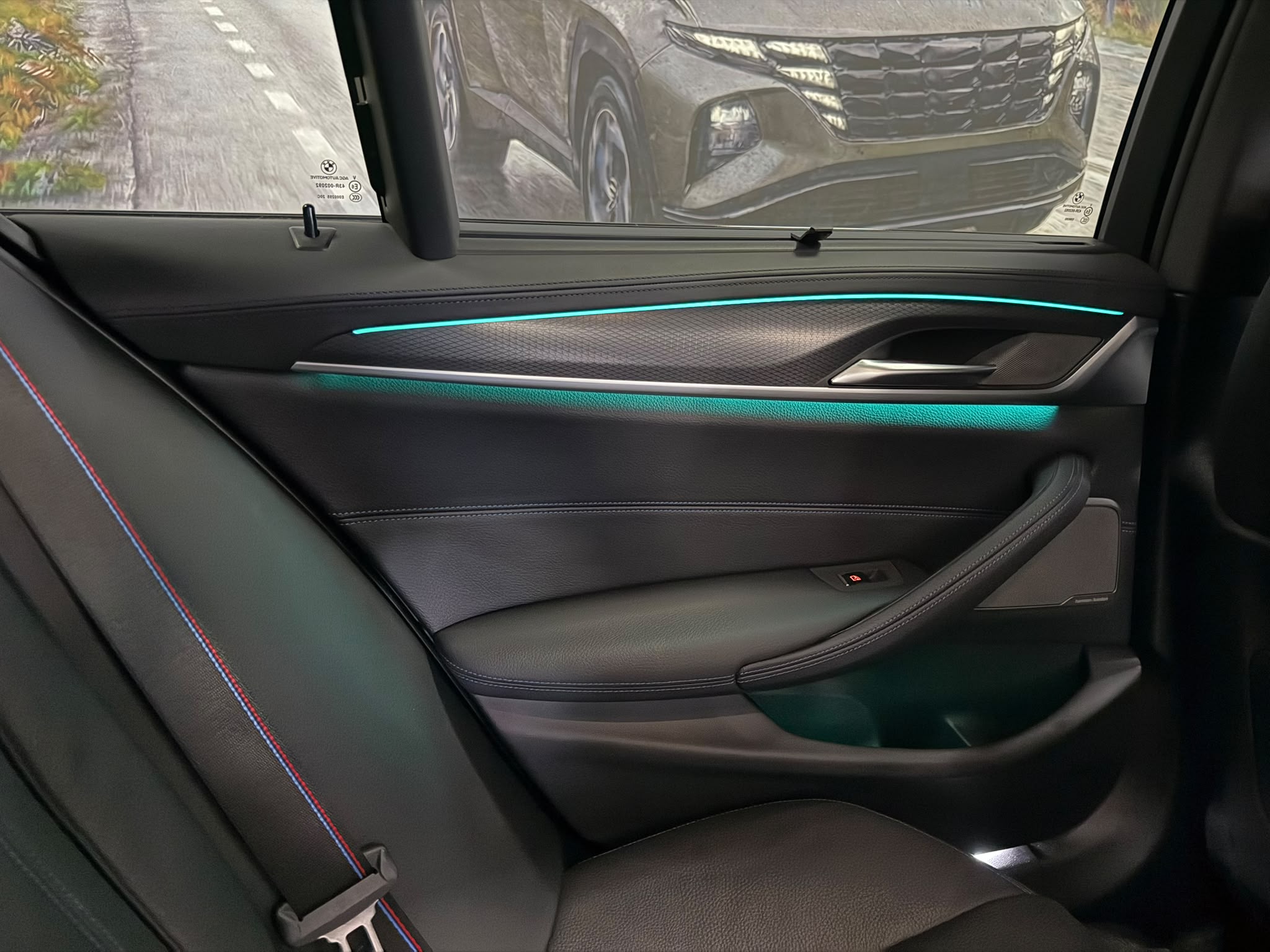 BMW Seria 5 2023 - zdjęcie 39