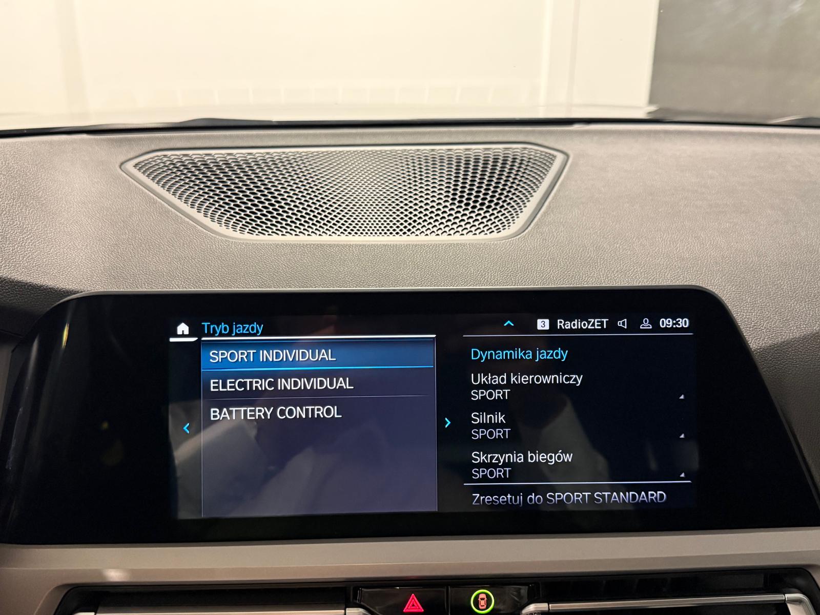 BMW Seria 3 2021 - zdjęcie 27