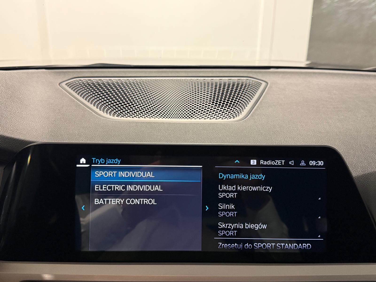 BMW Seria 3 2021 - zdjęcie 28