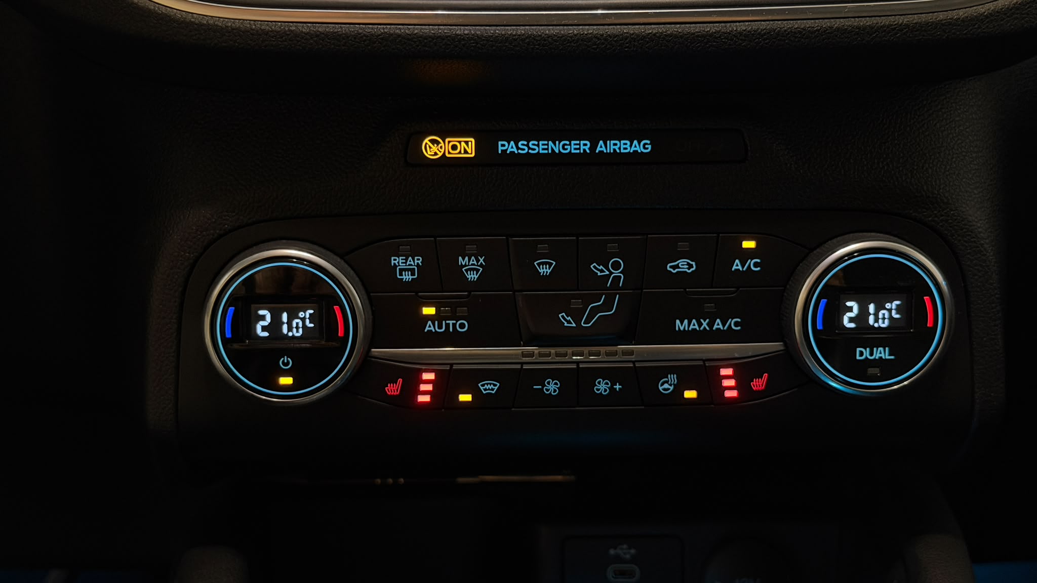 Ford KUGA 2022 - zdjęcie 24