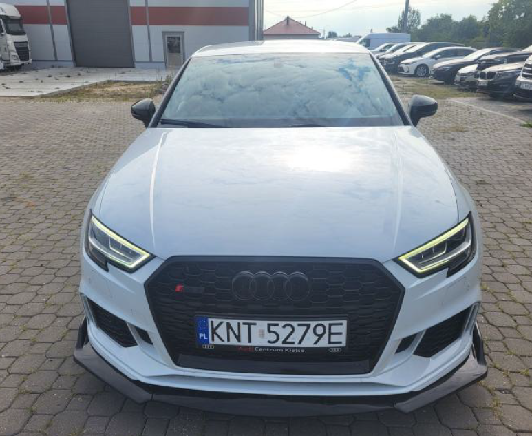 AUDI RS3 2019 - zdjęcie 2