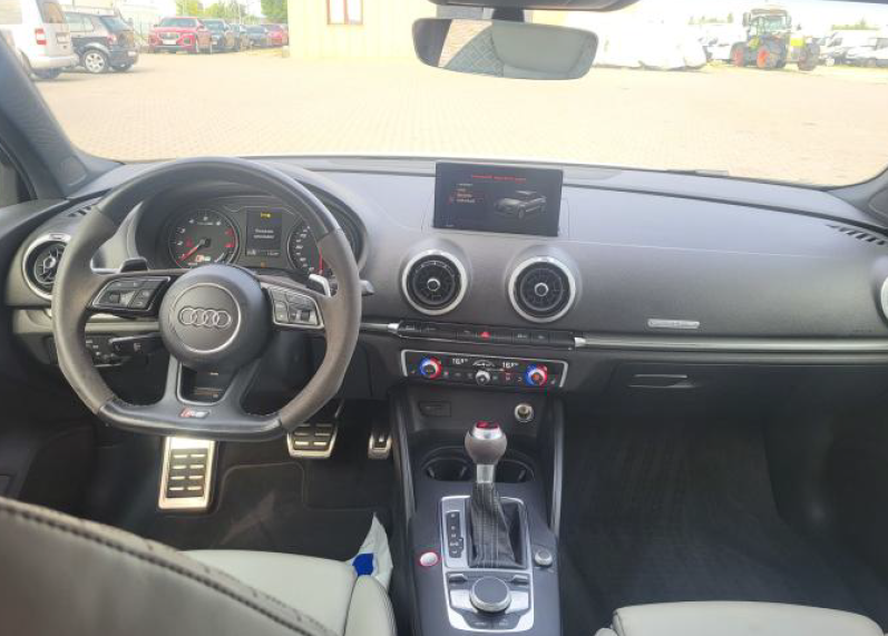 AUDI RS3 2019 - zdjęcie 7